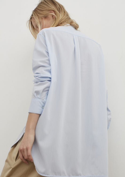 Unisex Utopia - Women & Shirts by Leanne Cloudsdale