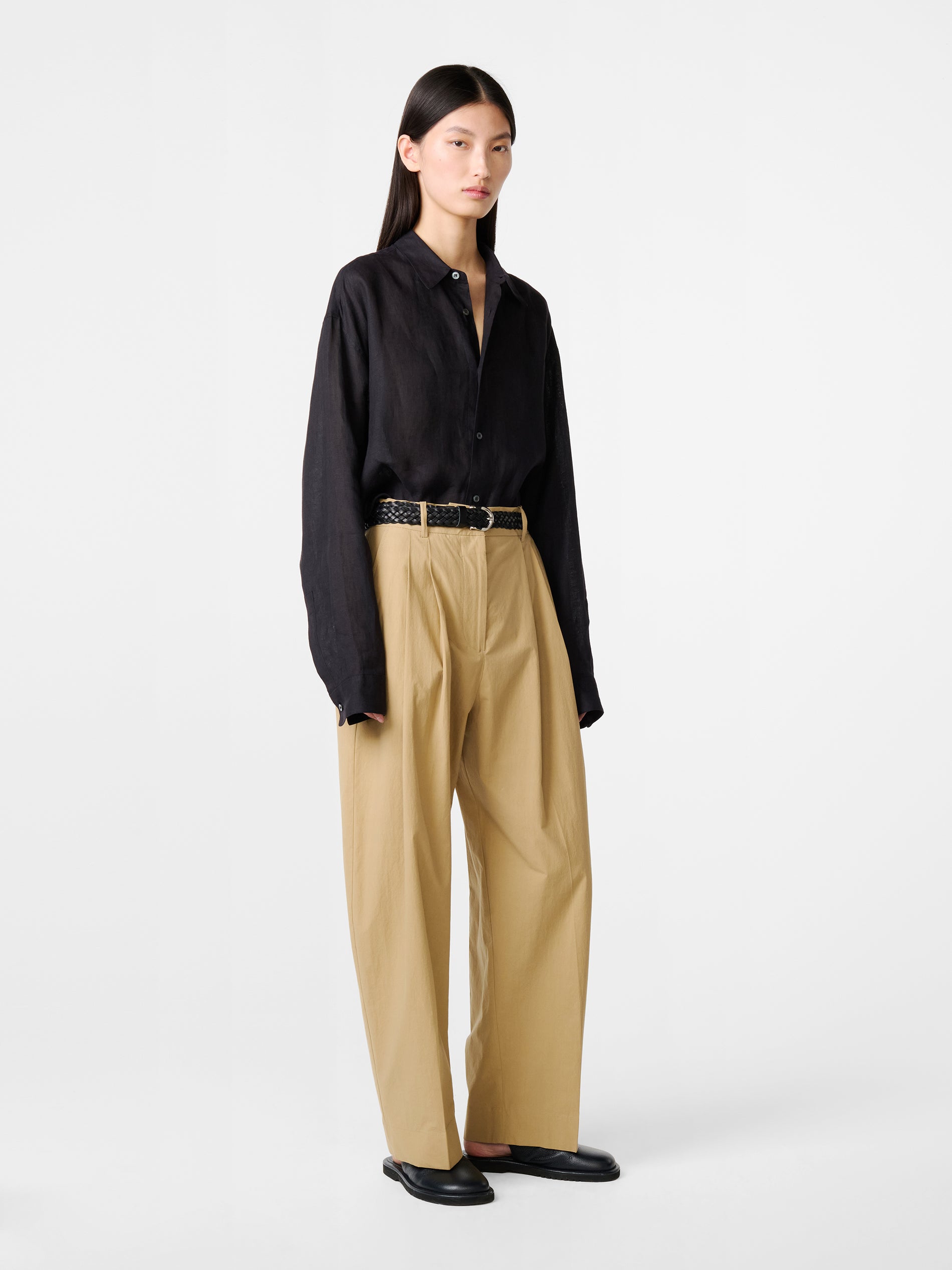 Acuna Pant in Sand