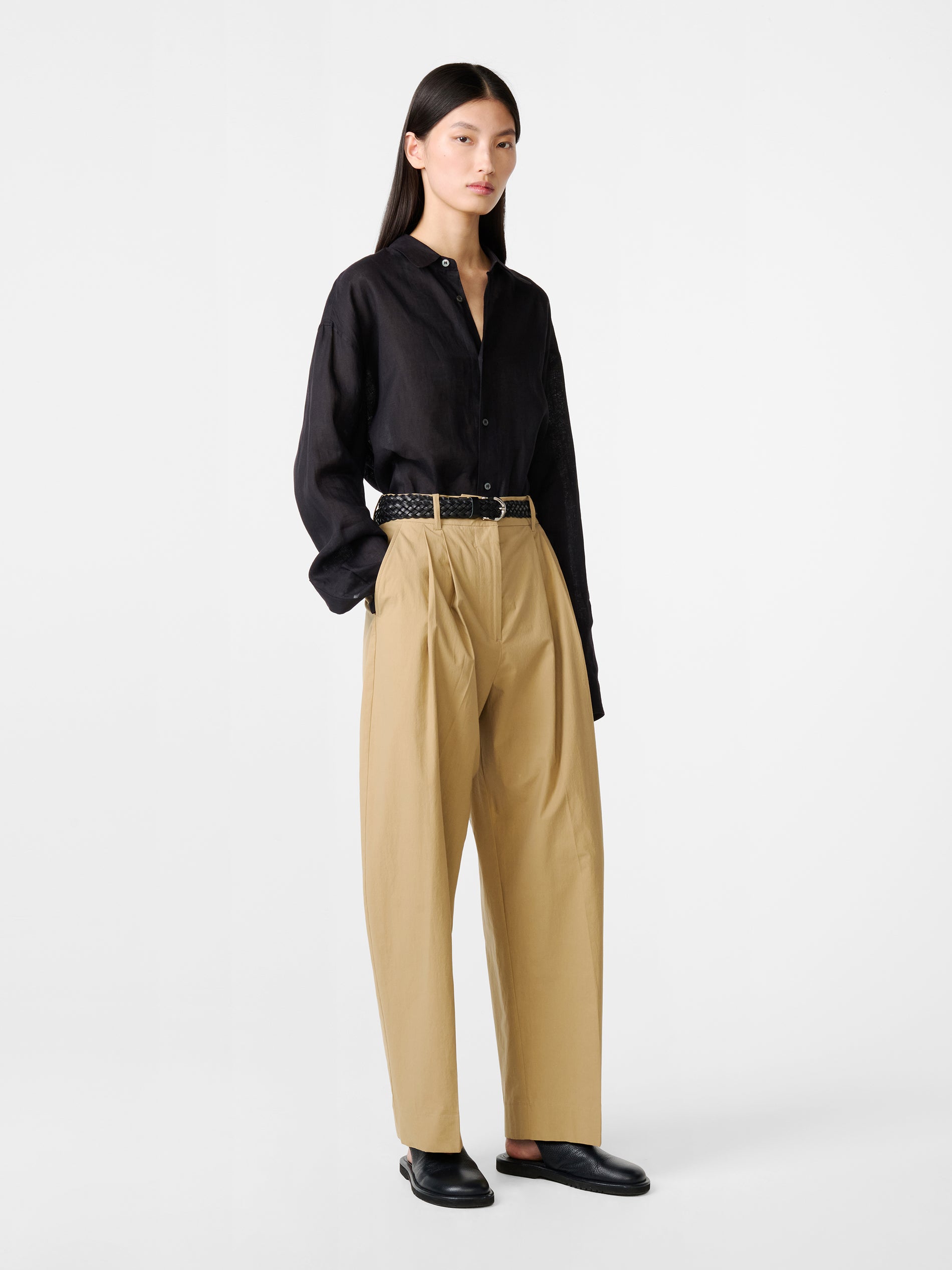 Acuna Pant in Sand