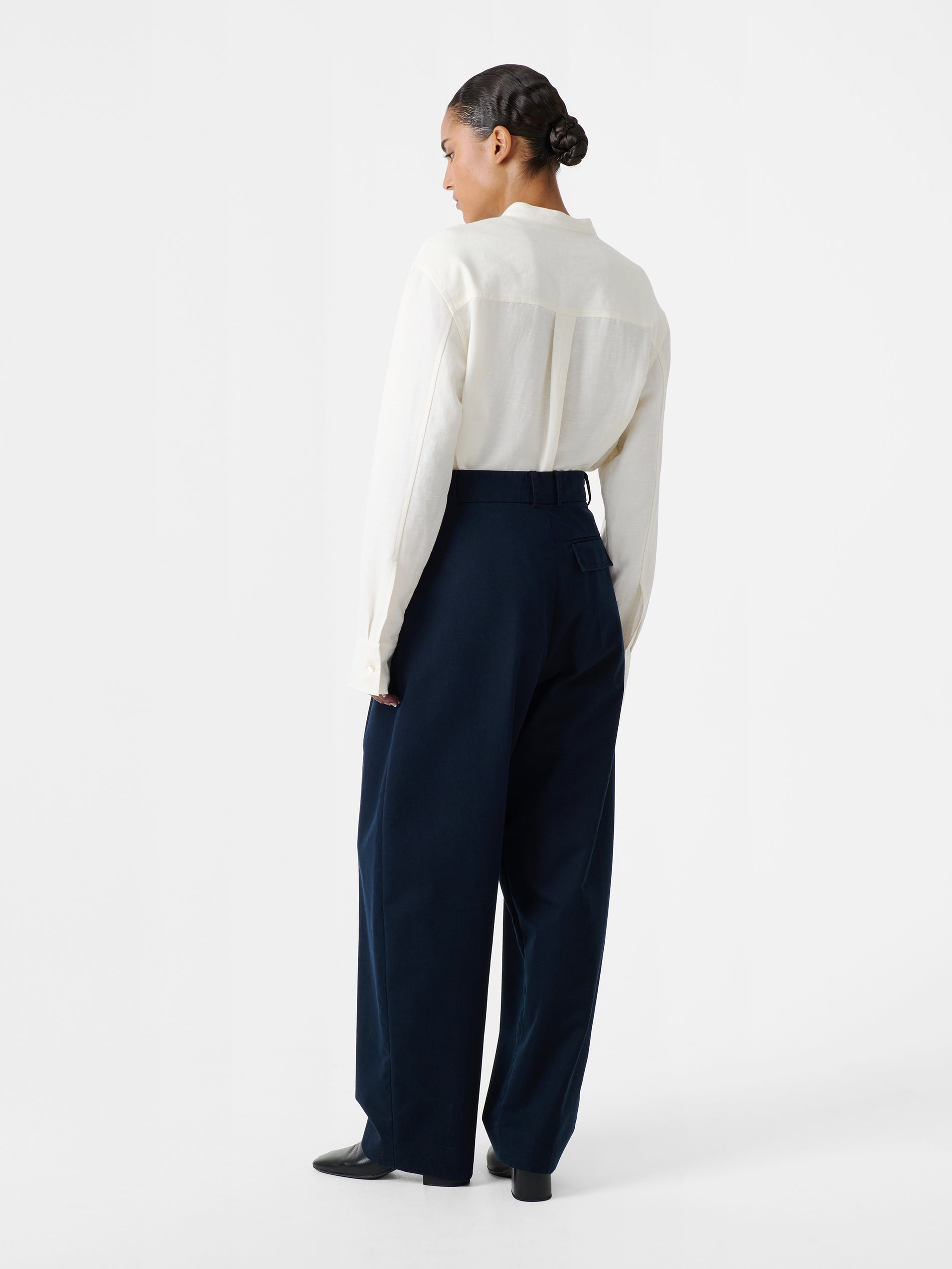 Acuna Pant in Darkest Navy - Studio Nicholson