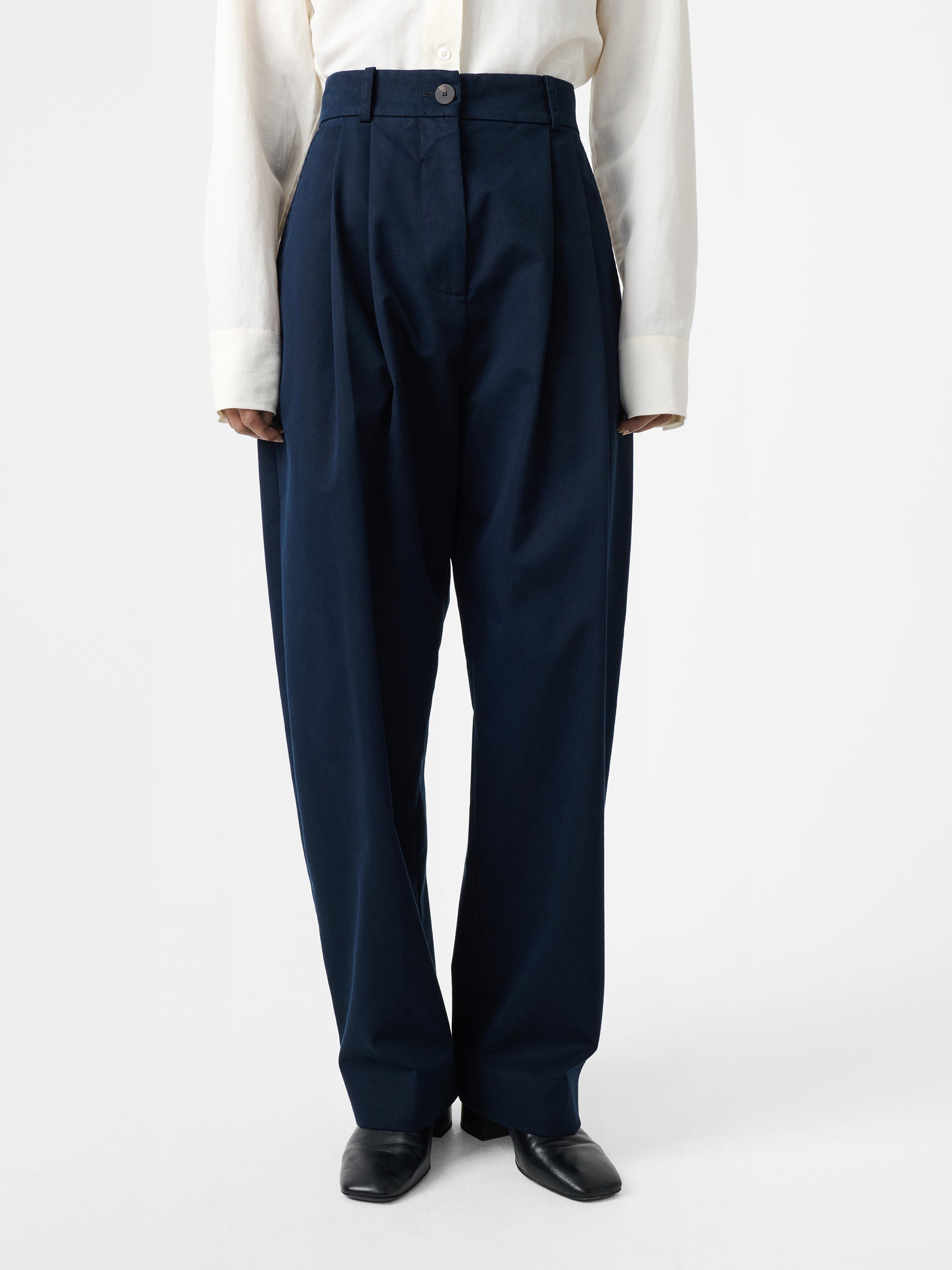 Acuna Pant in Darkest Navy - Studio Nicholson