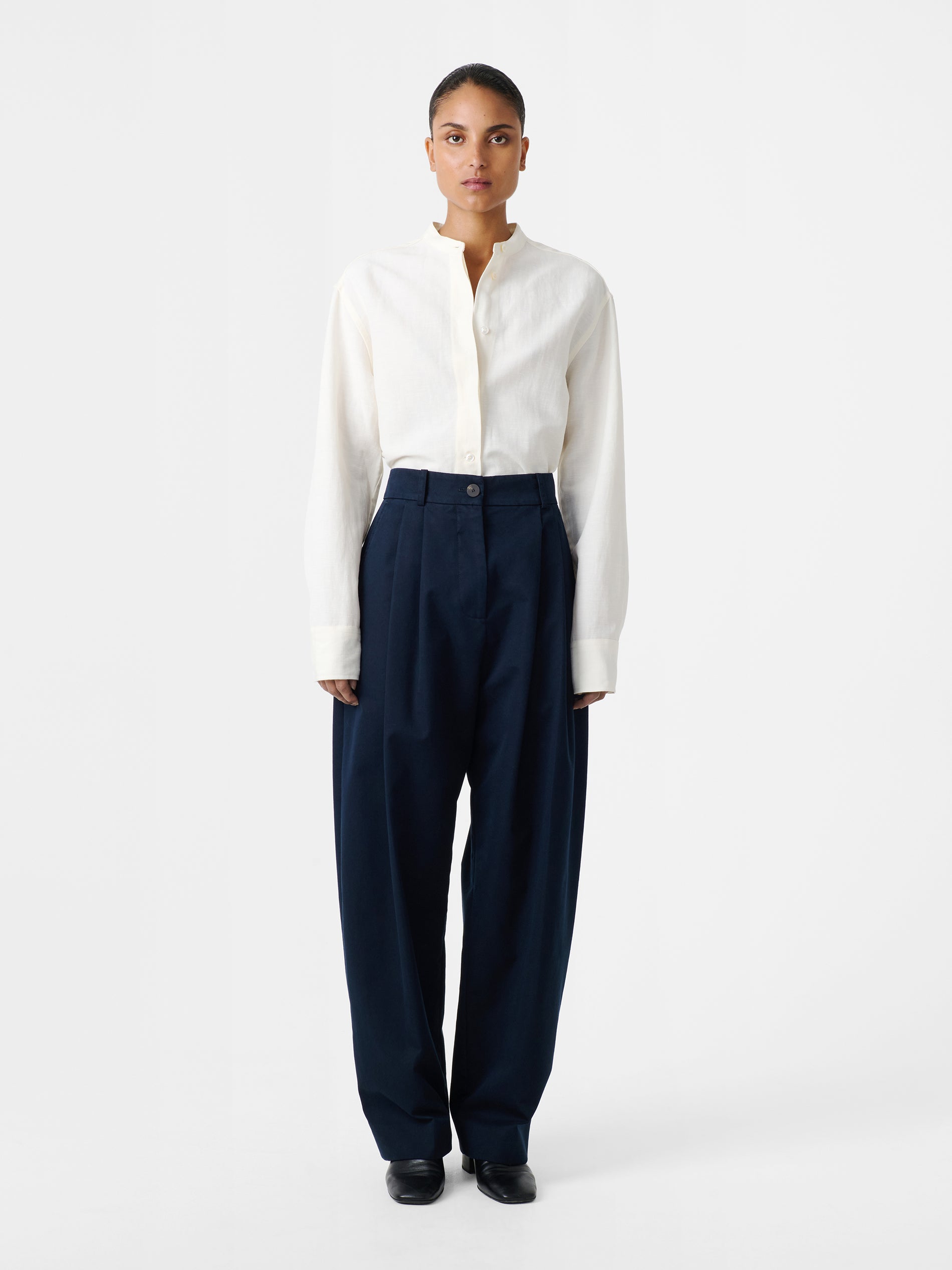 Acuna Pant in Darkest Navy - Studio Nicholson