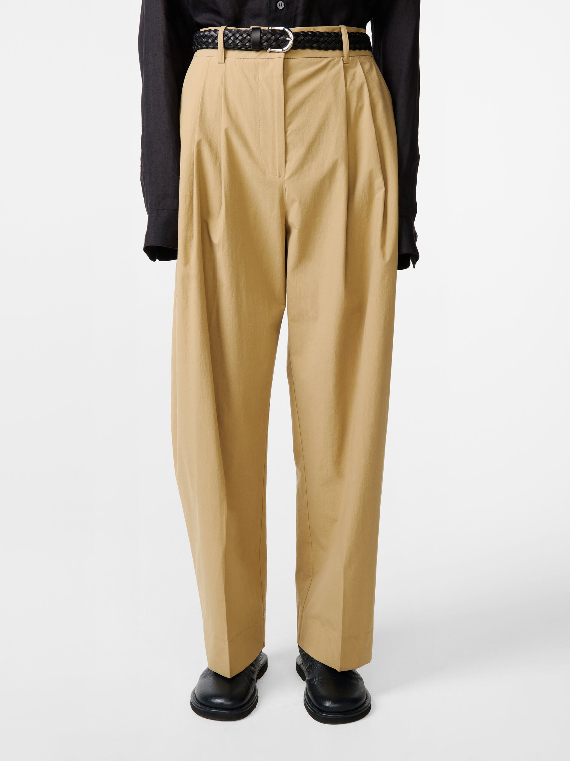 Acuna Pant in Sand