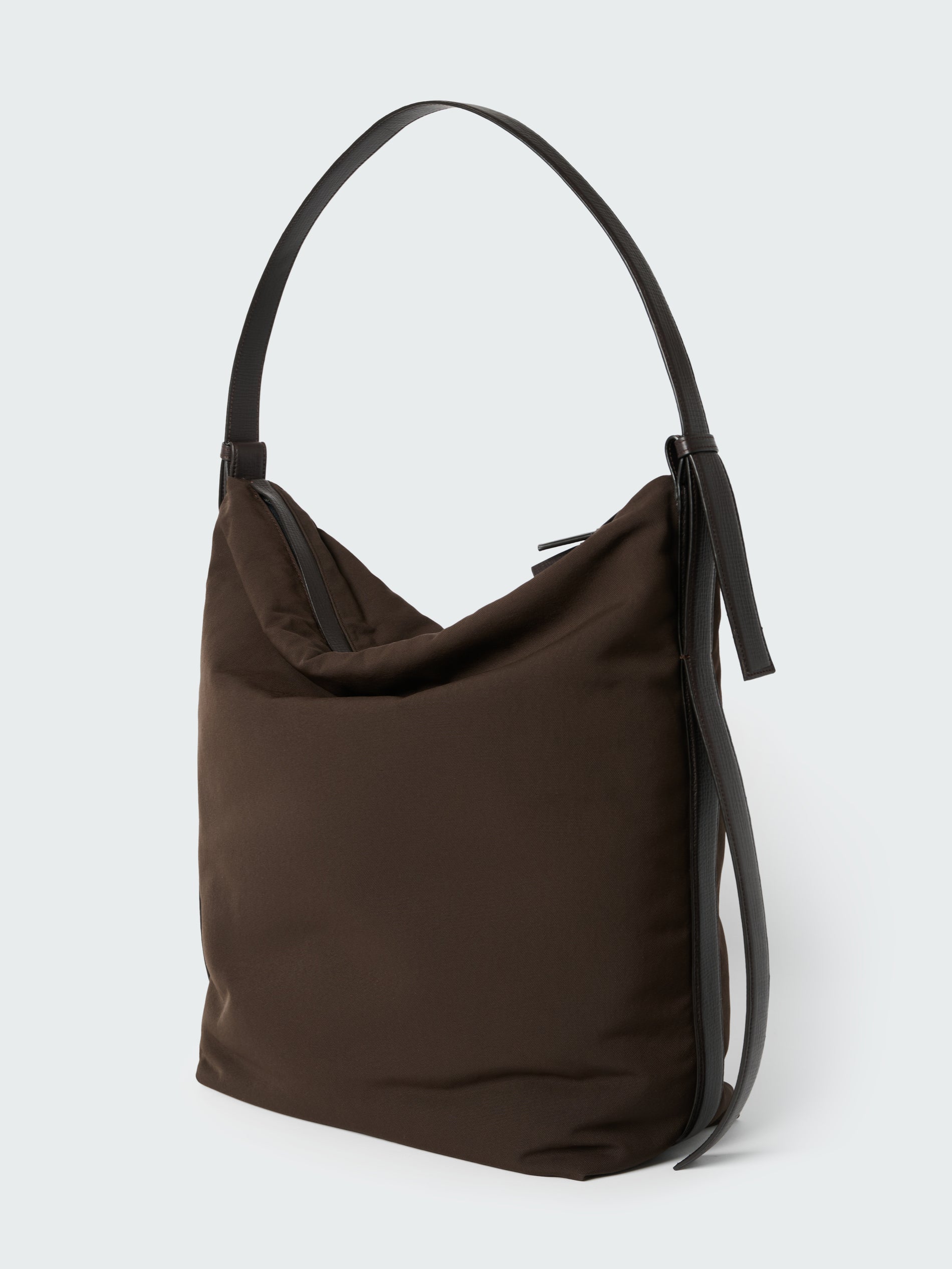 Airport Bag Medium in Cocoa - Studio Nicholson