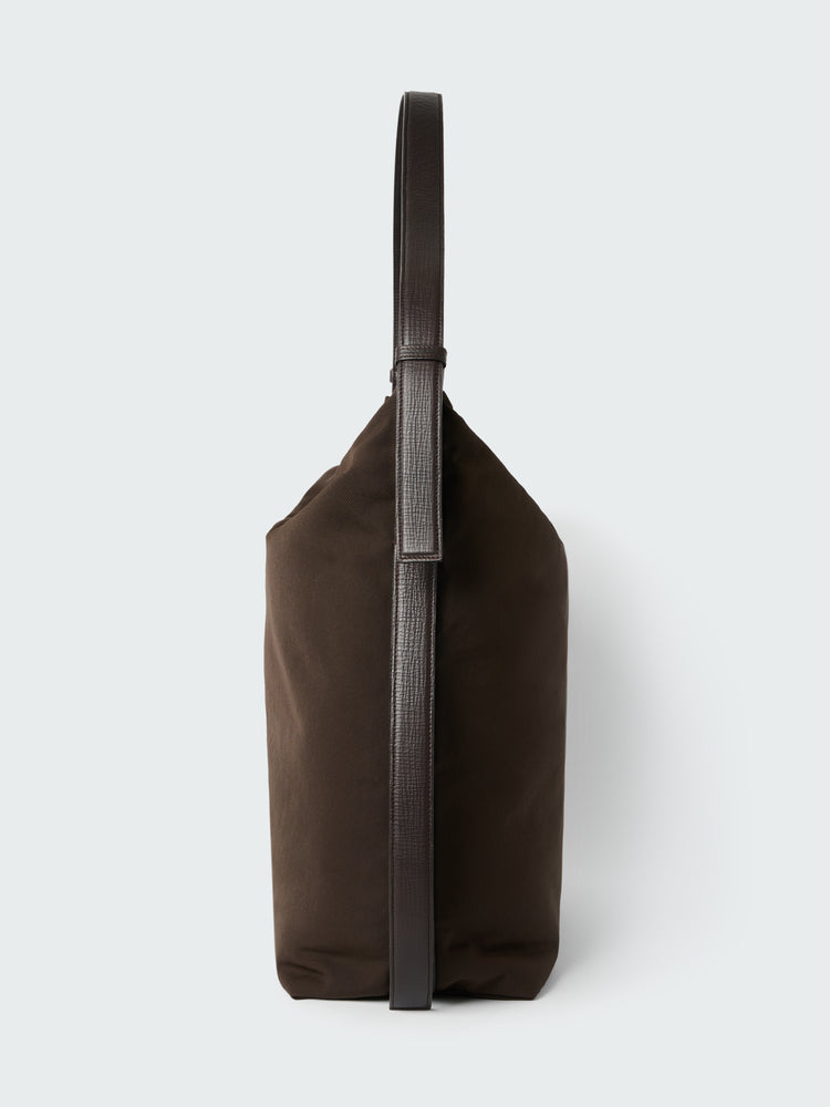 Airport Bag Medium in Cocoa