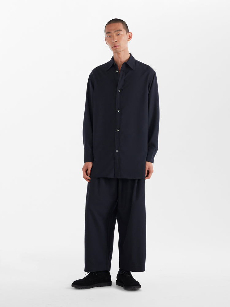 Akako Wool Shirt in Navy