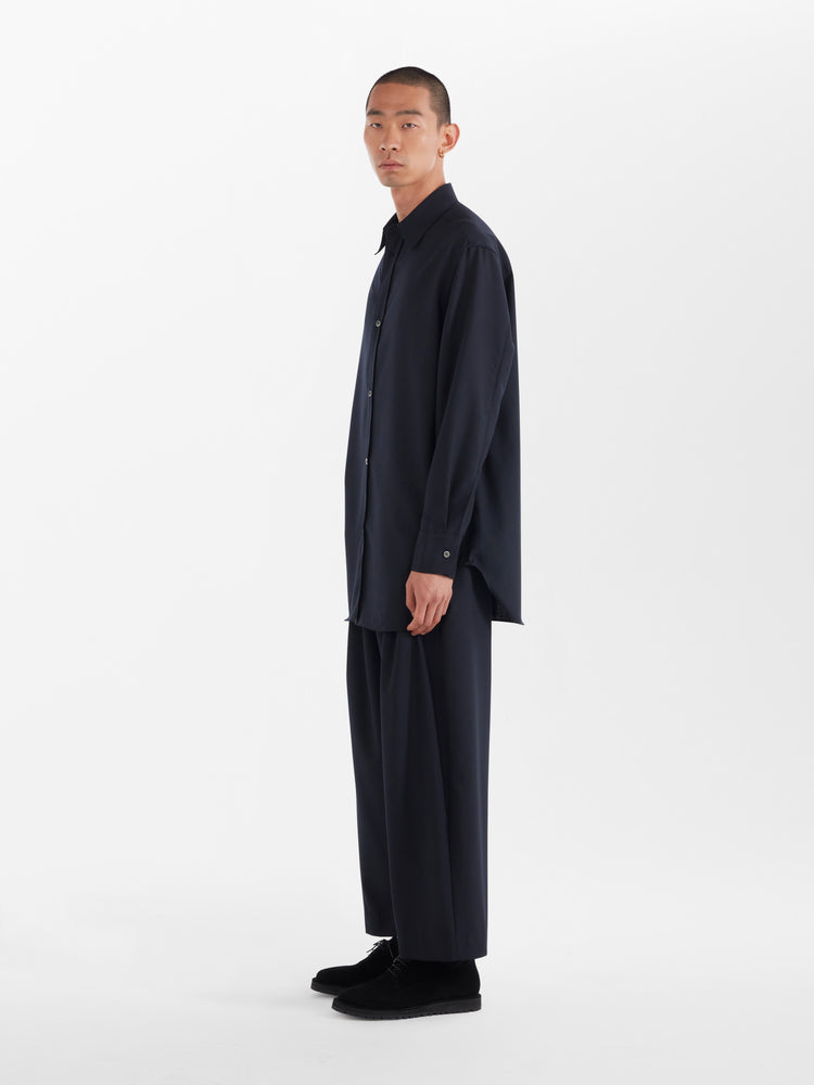 Akako Wool Shirt in Navy