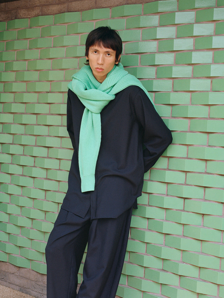 Akako Wool Shirt in Navy