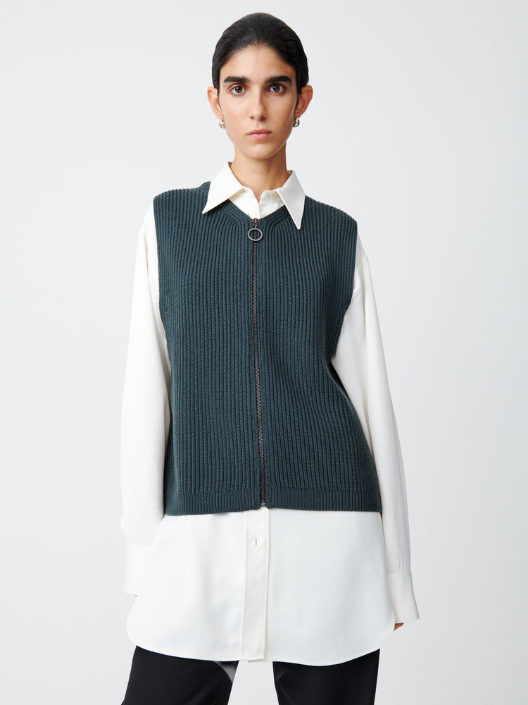 Akan Knit in Dark Fir