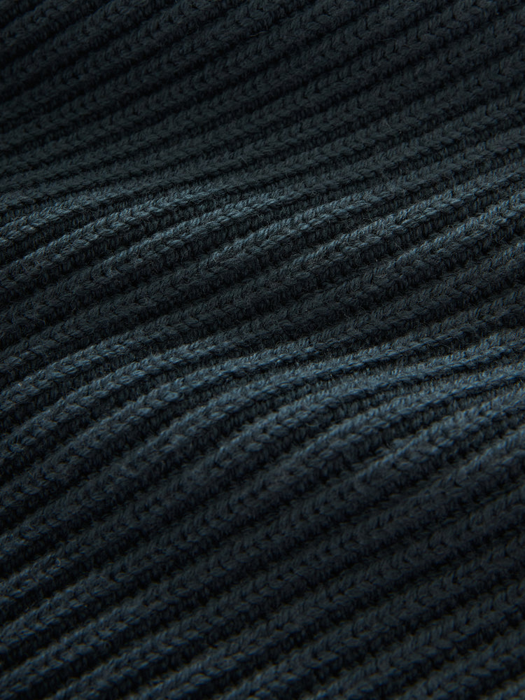 Akan Knit in Dark Fir