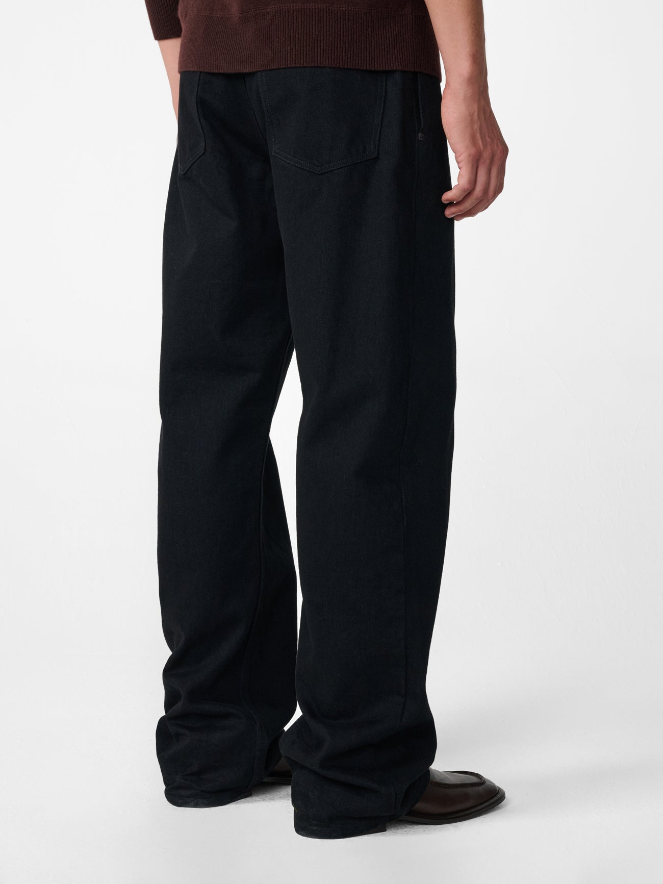 Alwyn Denim Pant in Black