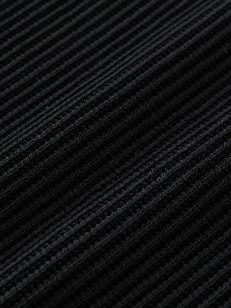 Arda Knit in Black