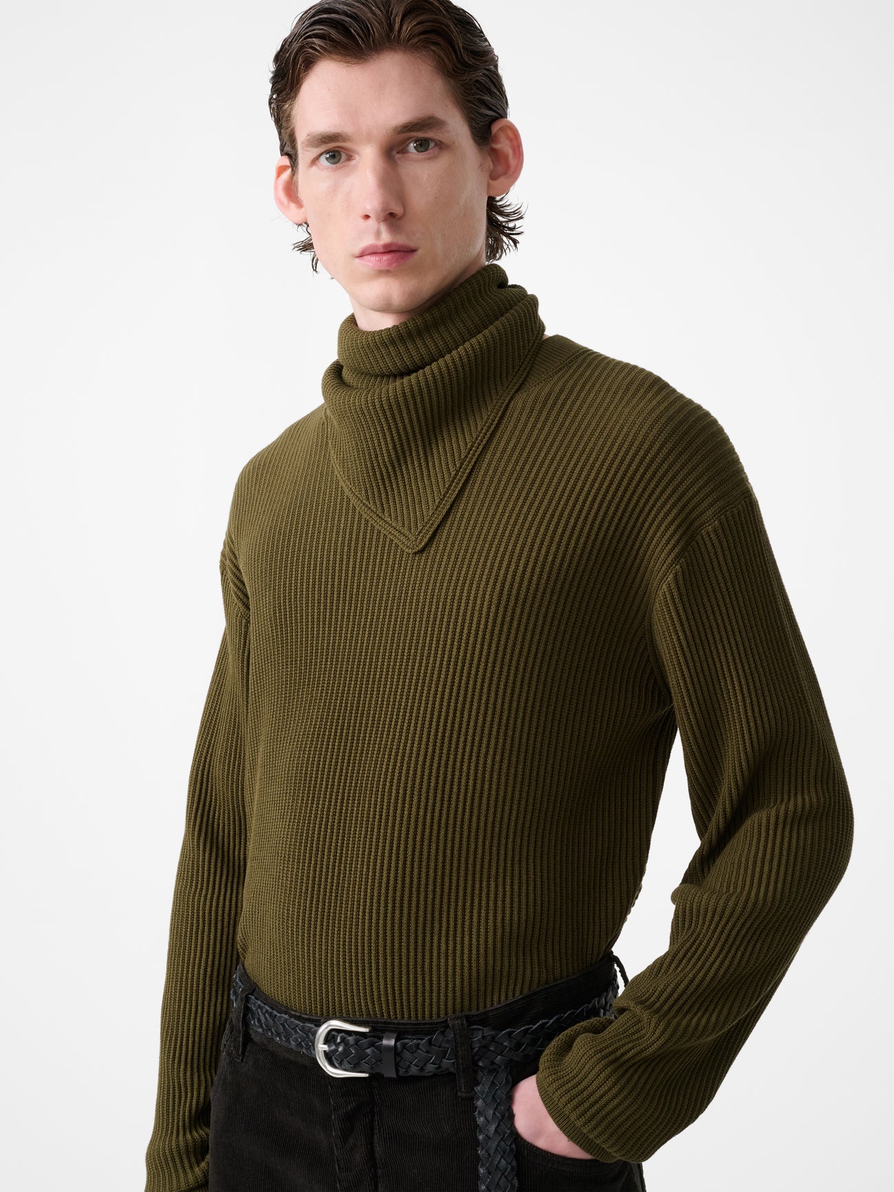 Arda Knit in Olive