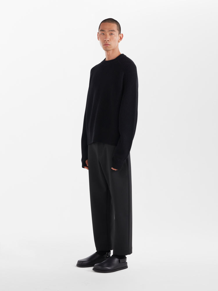 Arum Knit in Black