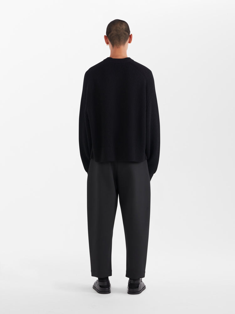Arum Knit in Black