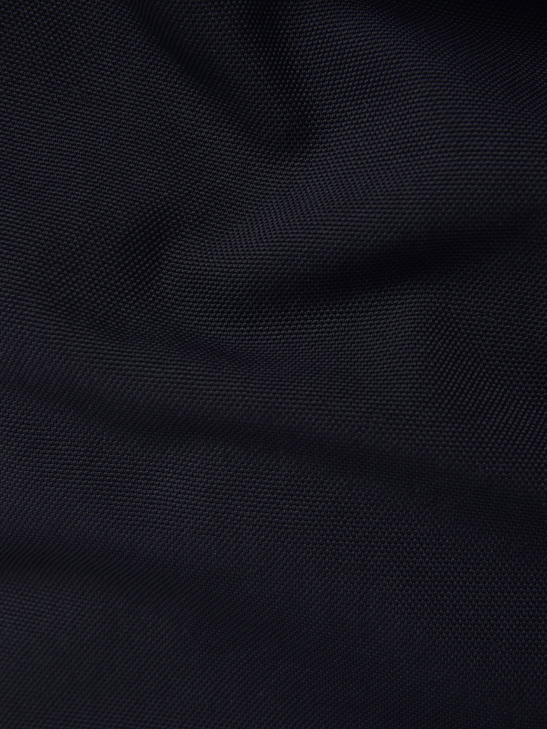 Transit Bag in Darkest Navy