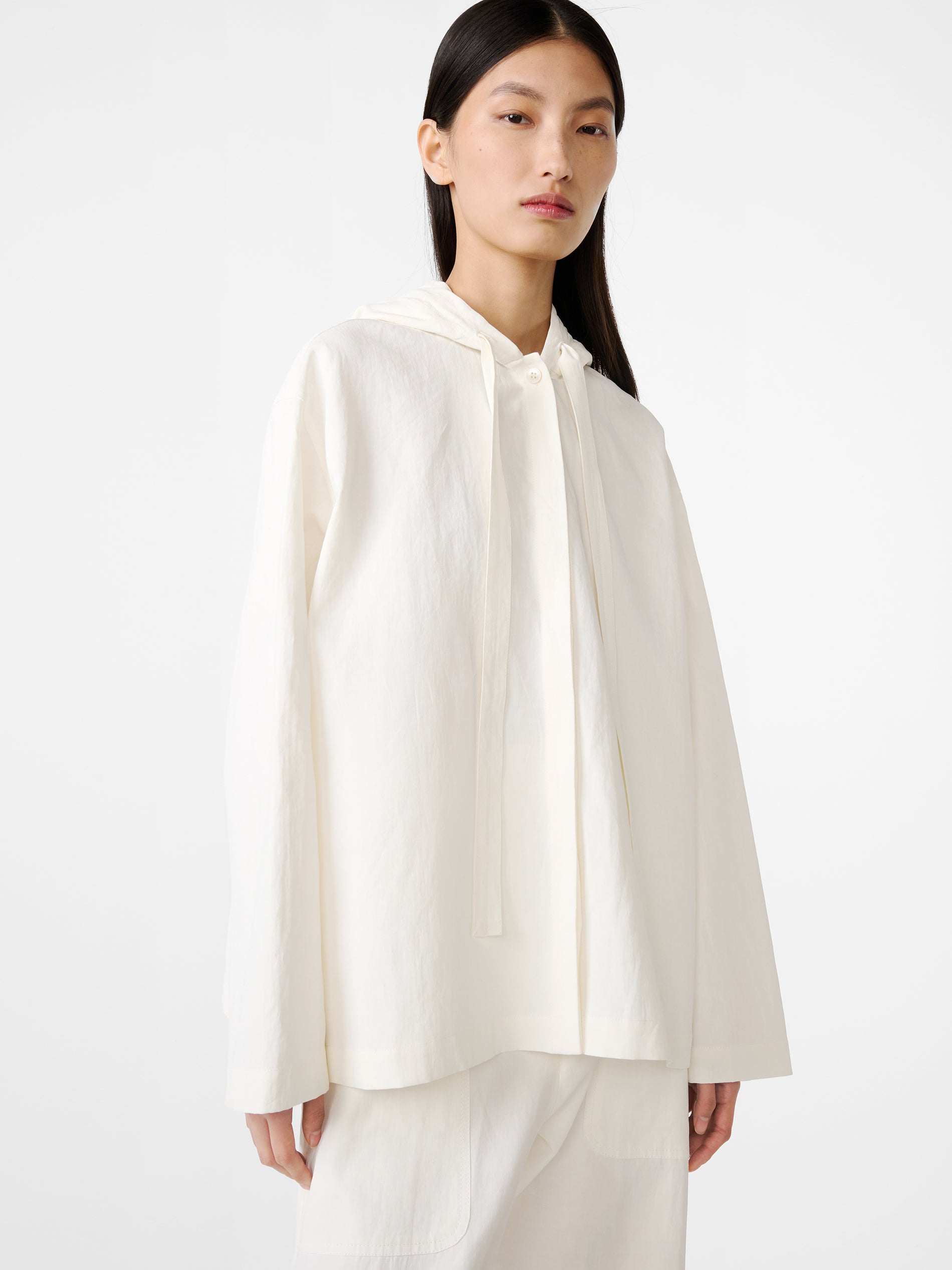 Belleri Linen Jacket in Milk
