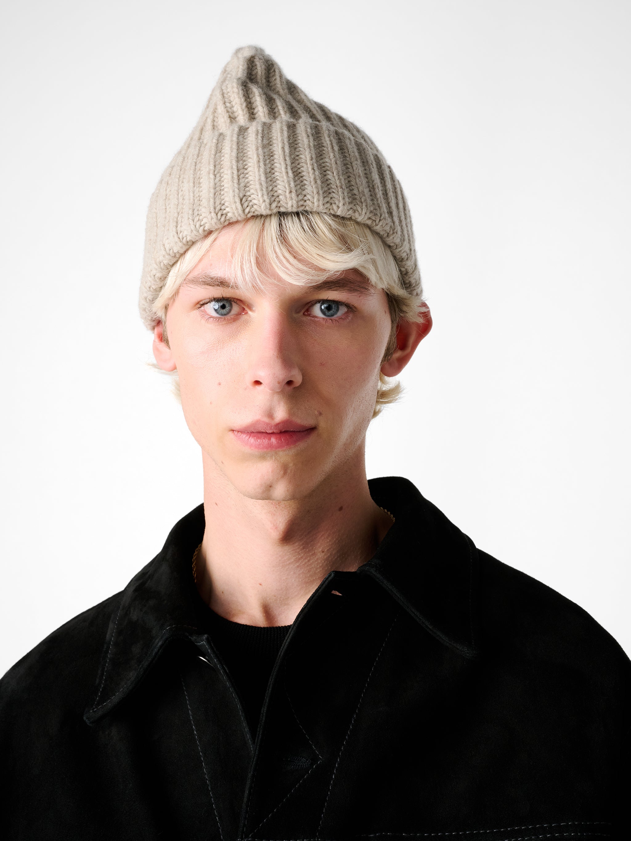 帽子 the virgins soft wool beanie Berwick Beanie in Oatmeal – Studio Nicholson