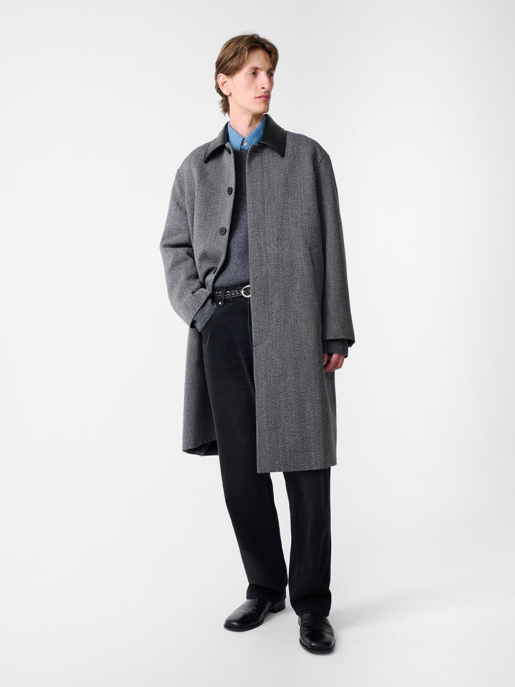 Bryn Coat in Black / White