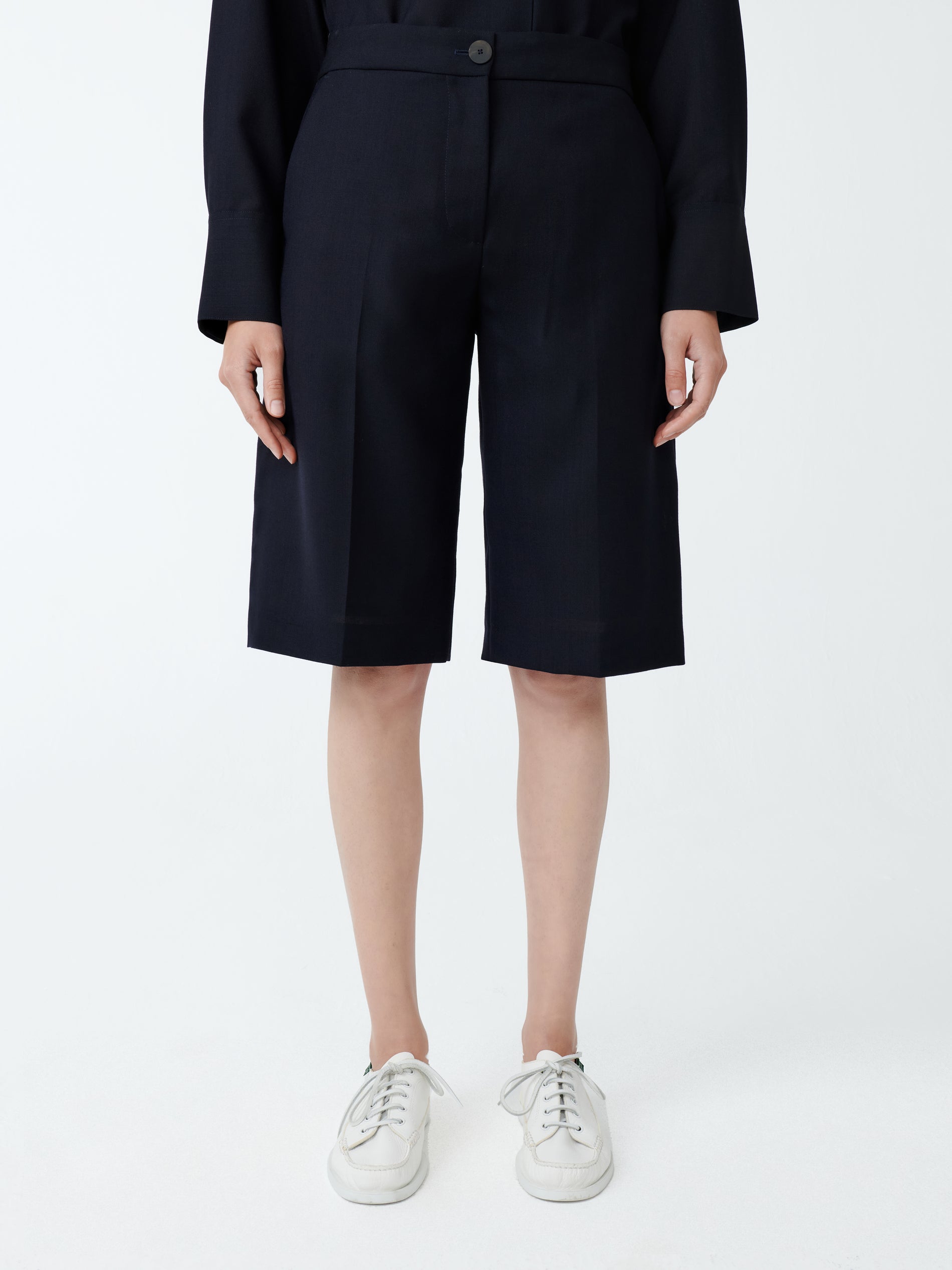 Cabra Tropical Wool Short in Darkest Navy - Studio Nicholson