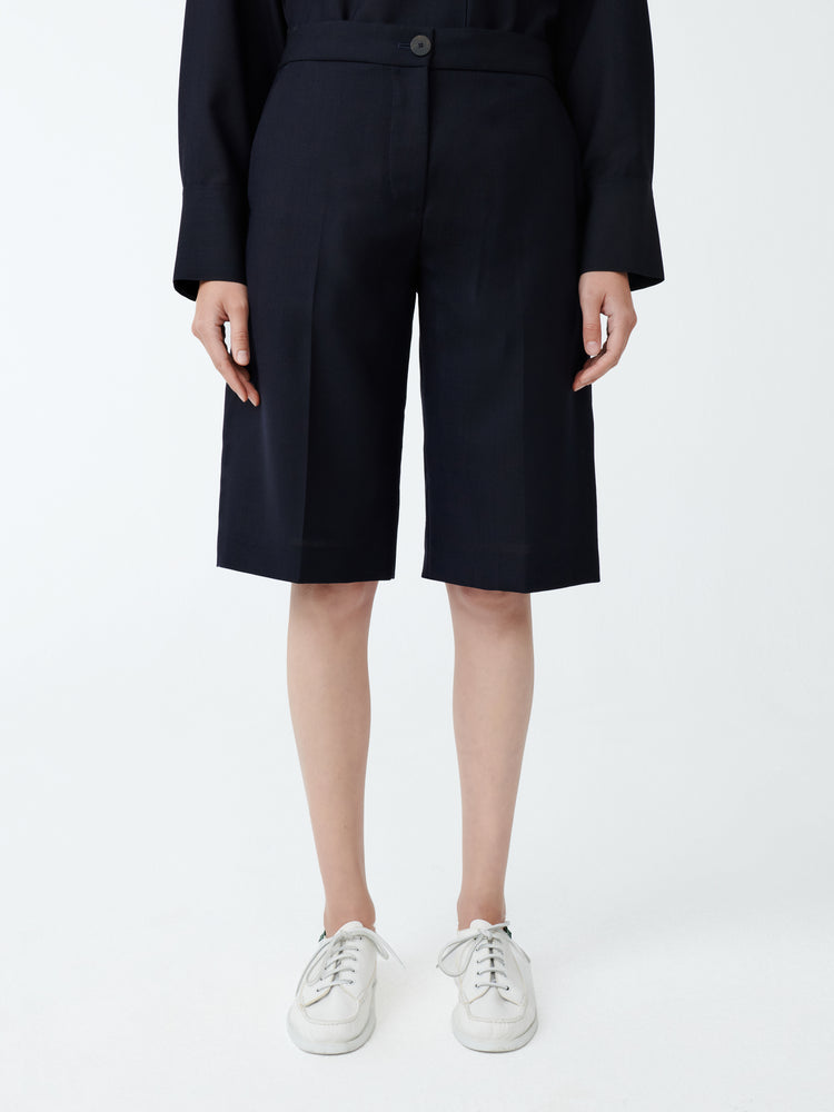Cabra Tropical Wool Short in Darkest Navy