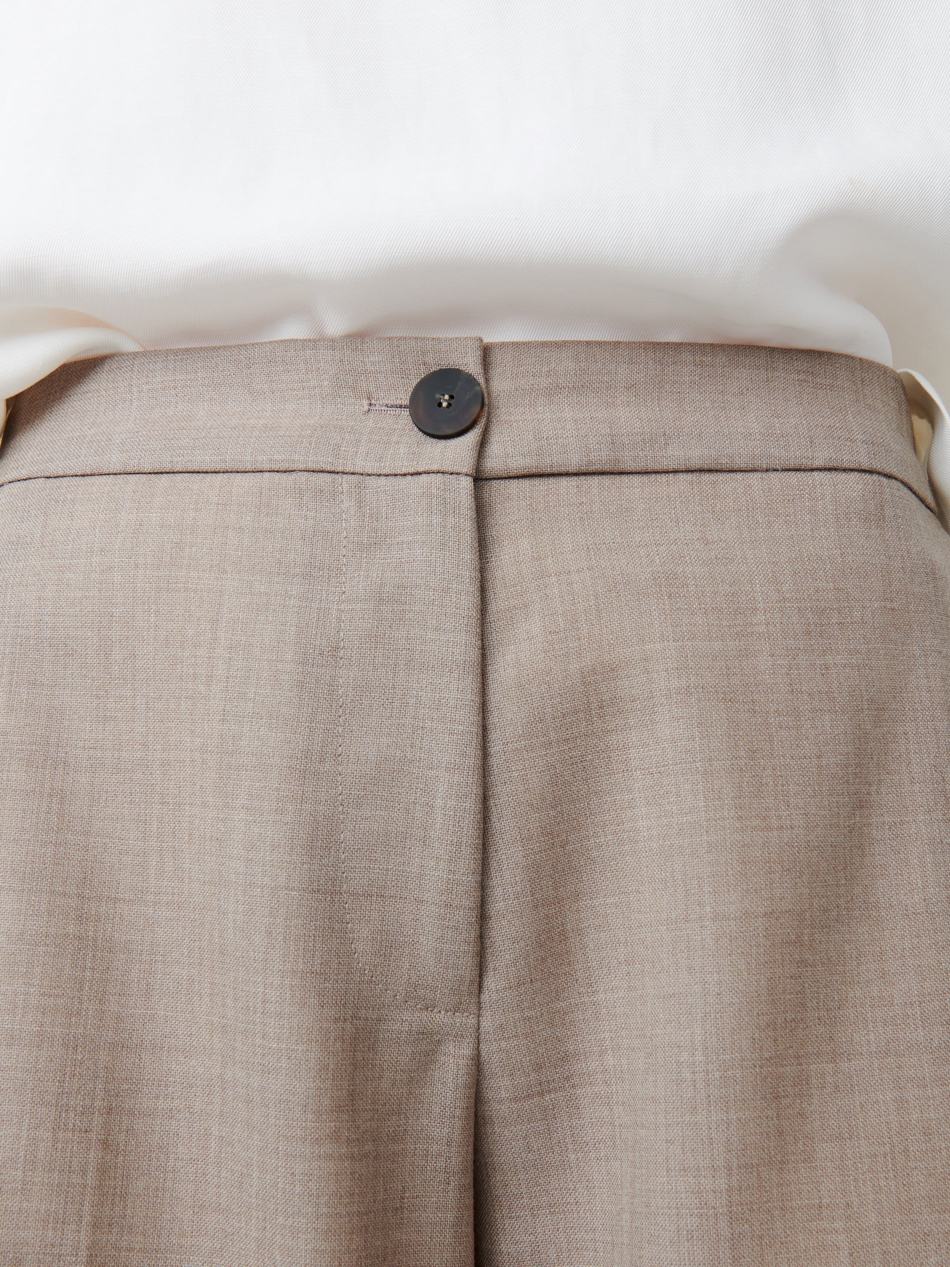 Cabra Tropical Wool Short in Straw Melange - Studio Nicholson