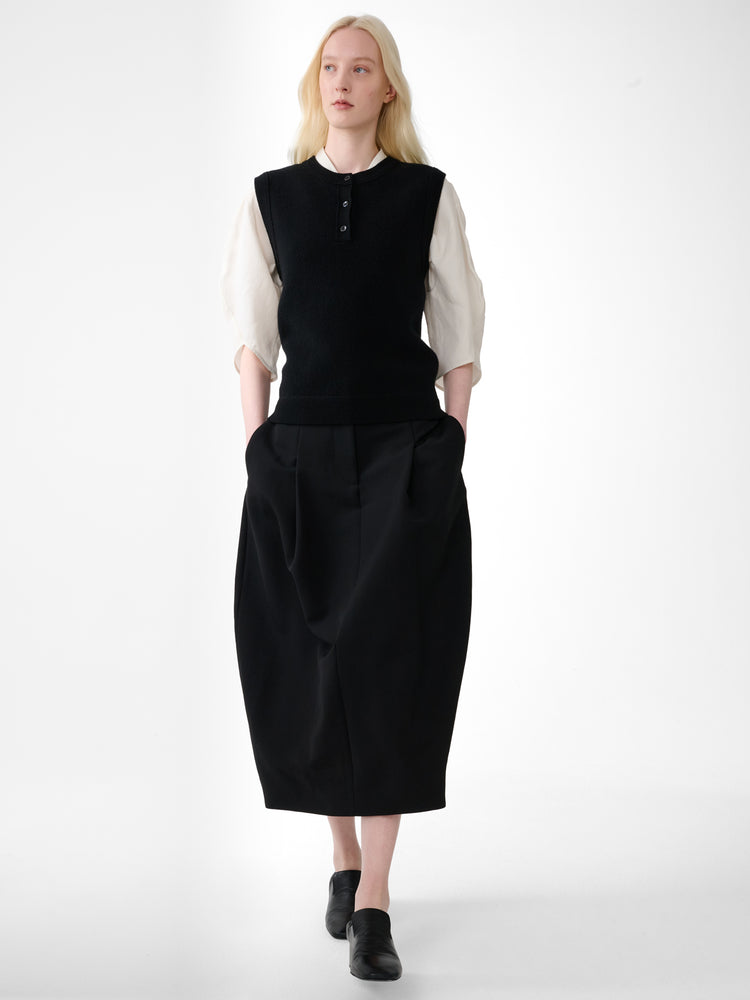 Carson Wool Skirt in Black