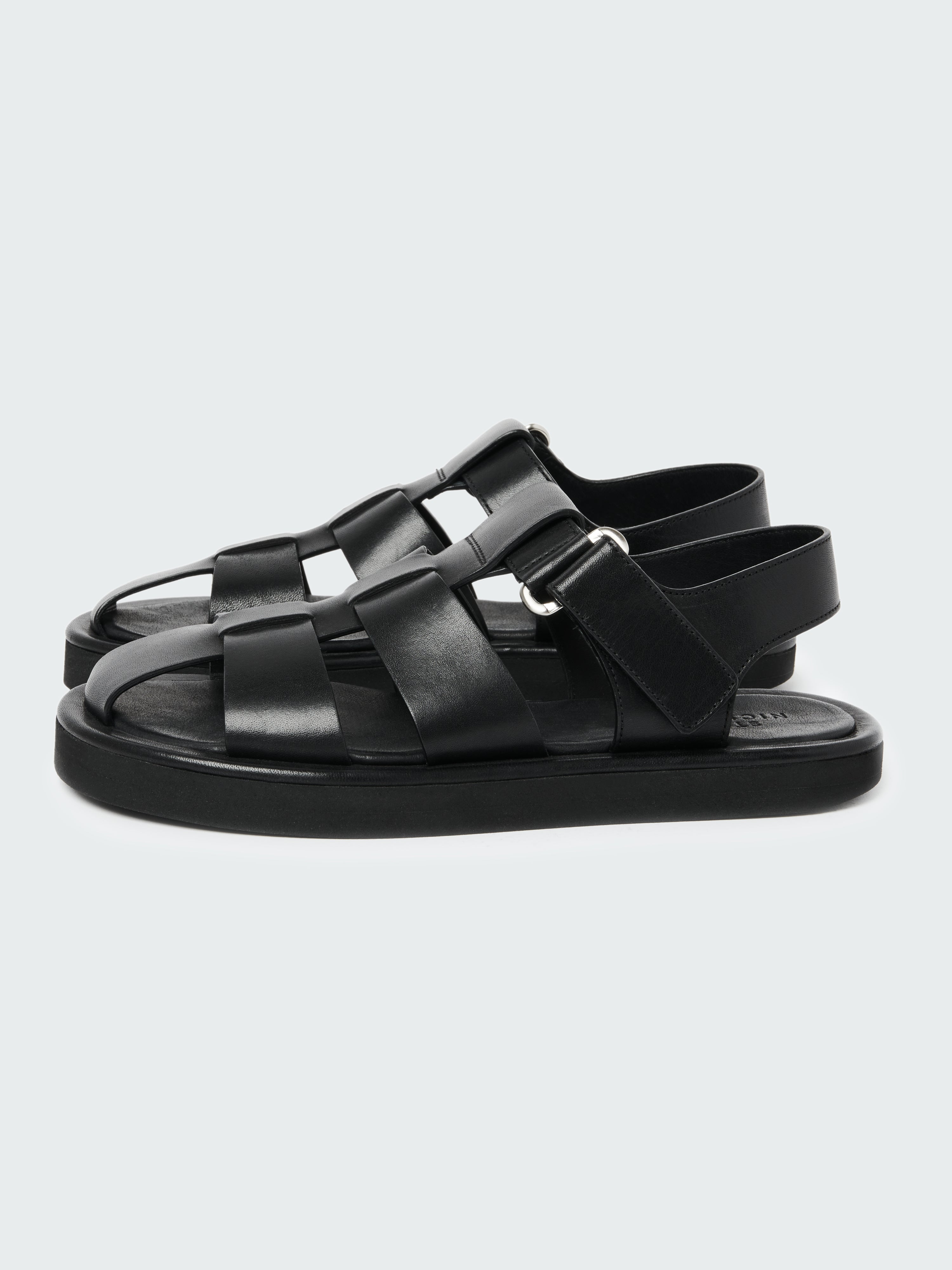 Cassius Shoe in Black | Fishermans Sandal | Studio Nicholson