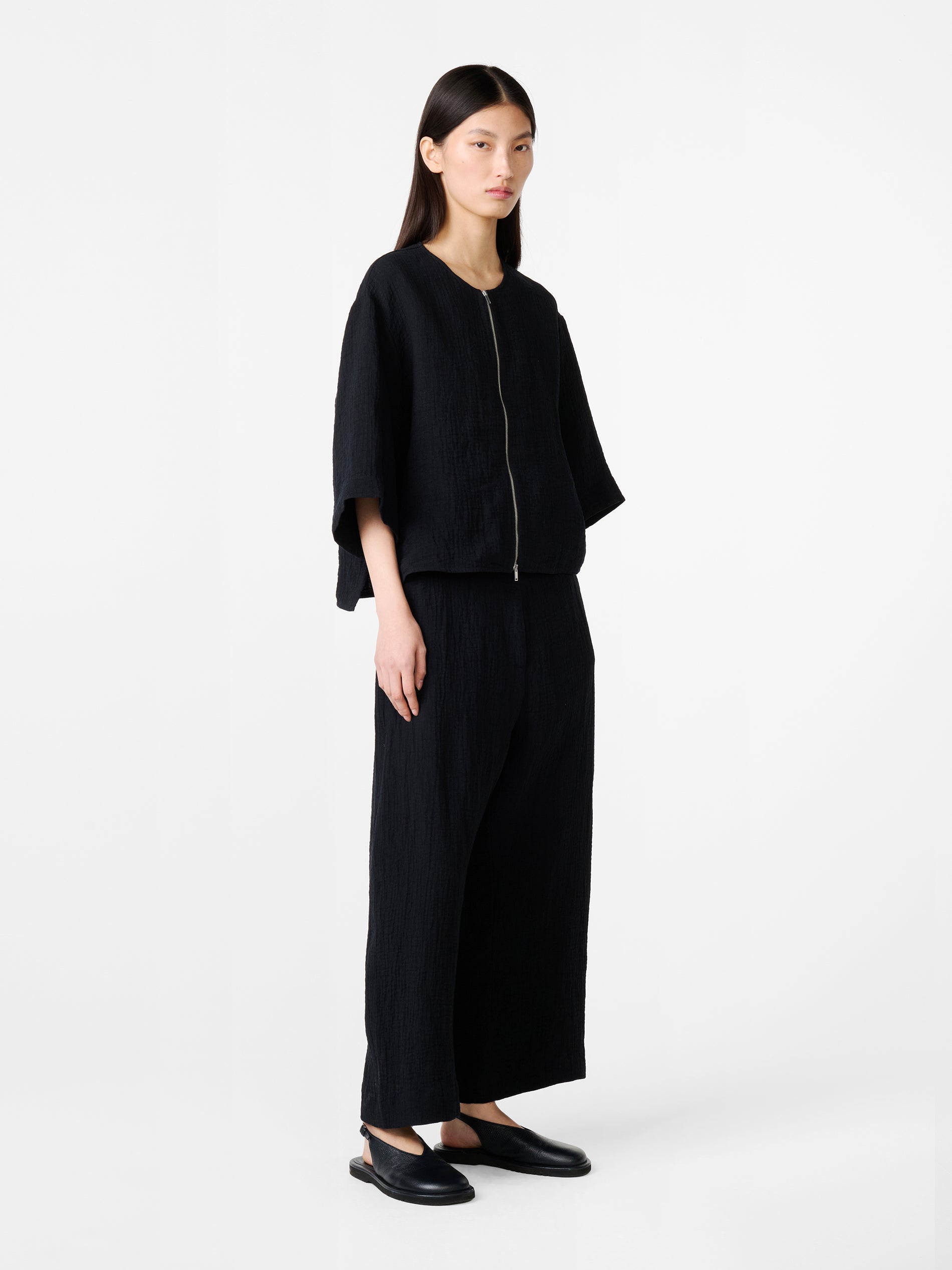 Chalco Linen Pant in Darkest Navy
