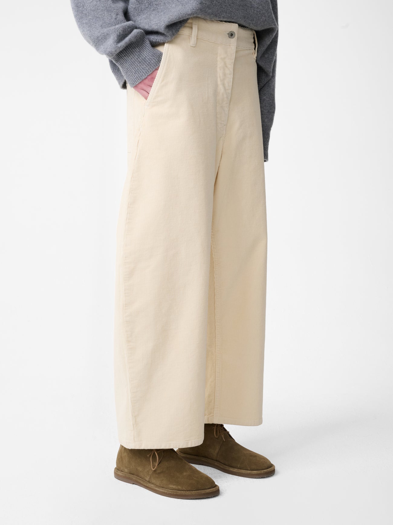 Chalco Corduroy Wide Leg Pant in Panna