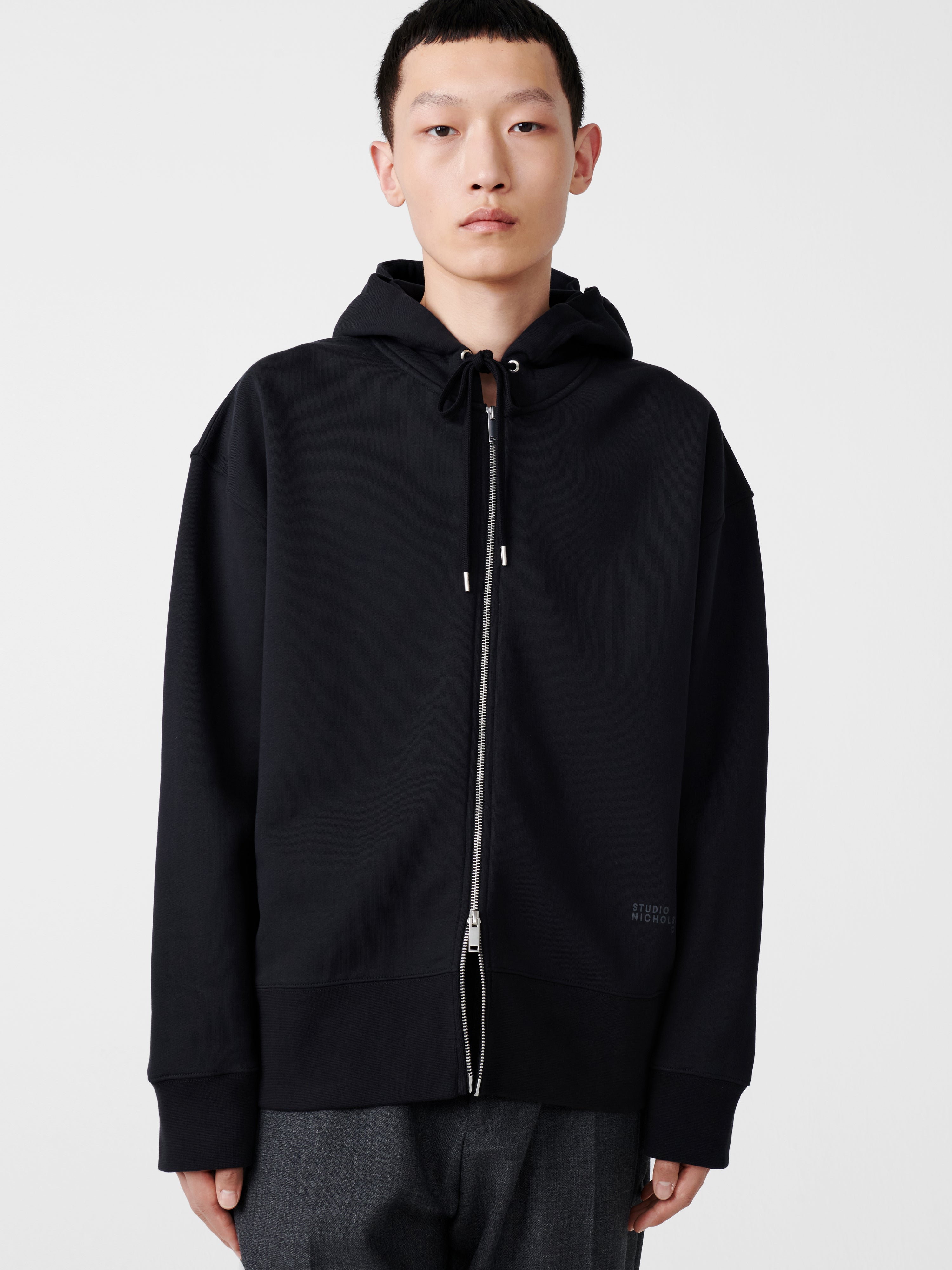 パーカー・フーディ STUDIO NICHOLSON FLEECE BACK ZIP THROUGH HOODIE WITH LOGO Studio Nicholson Studio Nicholson Fleece Back Zip Through