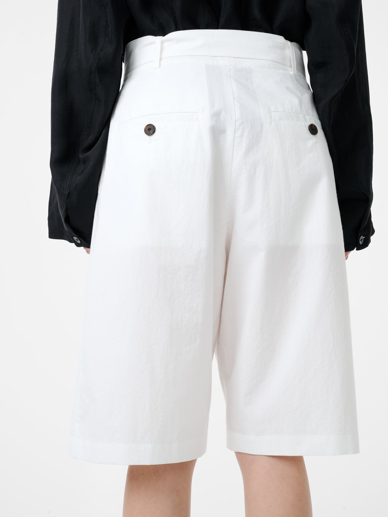 Creon Short in Optic White - Studio Nicholson