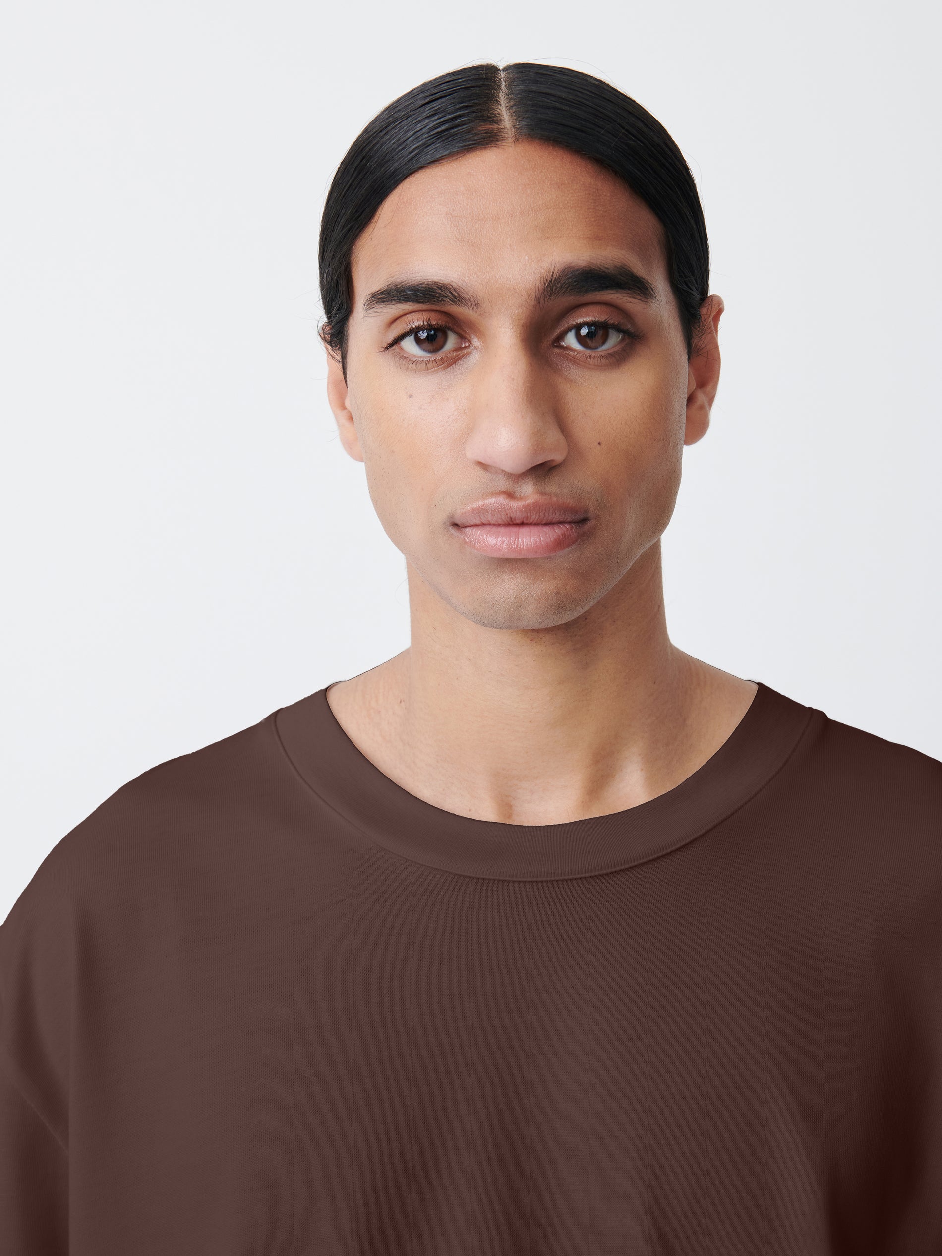 Lay T-Shirt in Chocolate