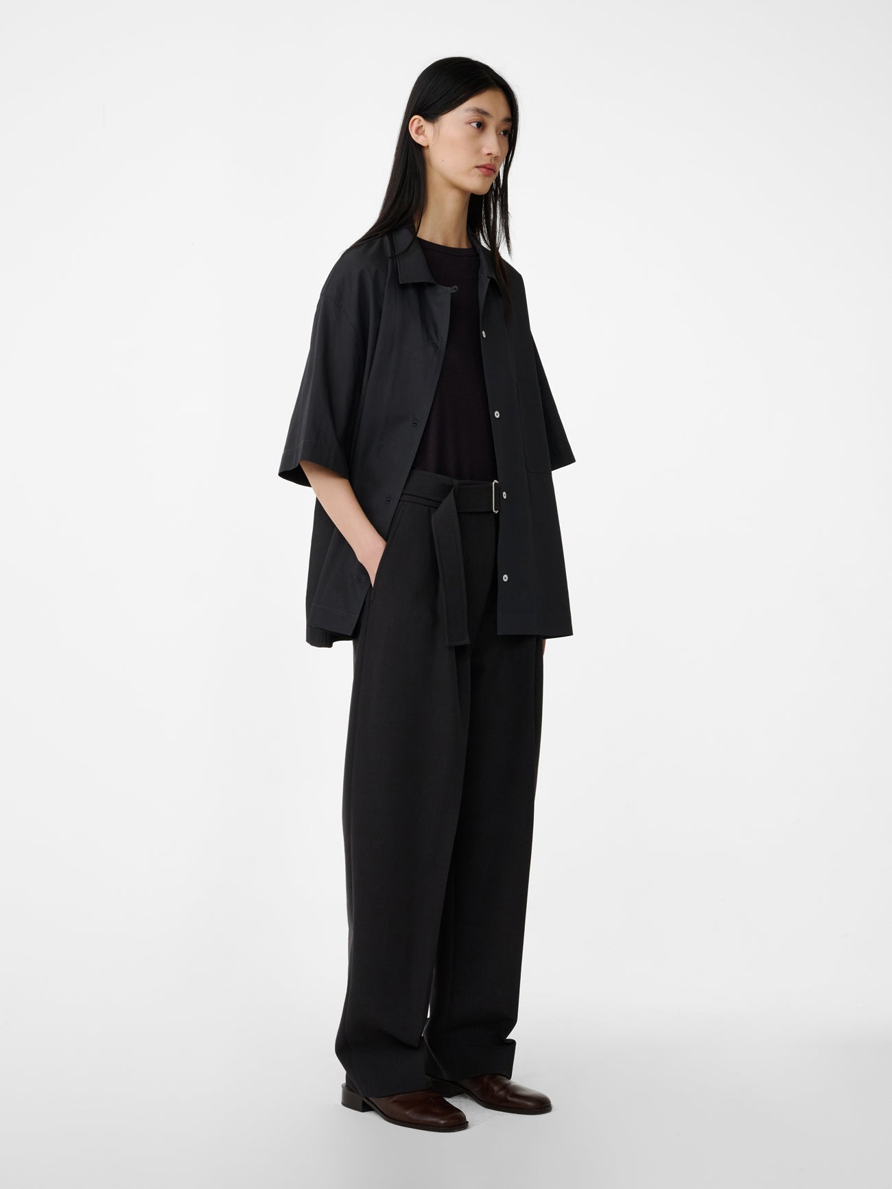 Delos Short Sleeve Viscose Shirt in Coal