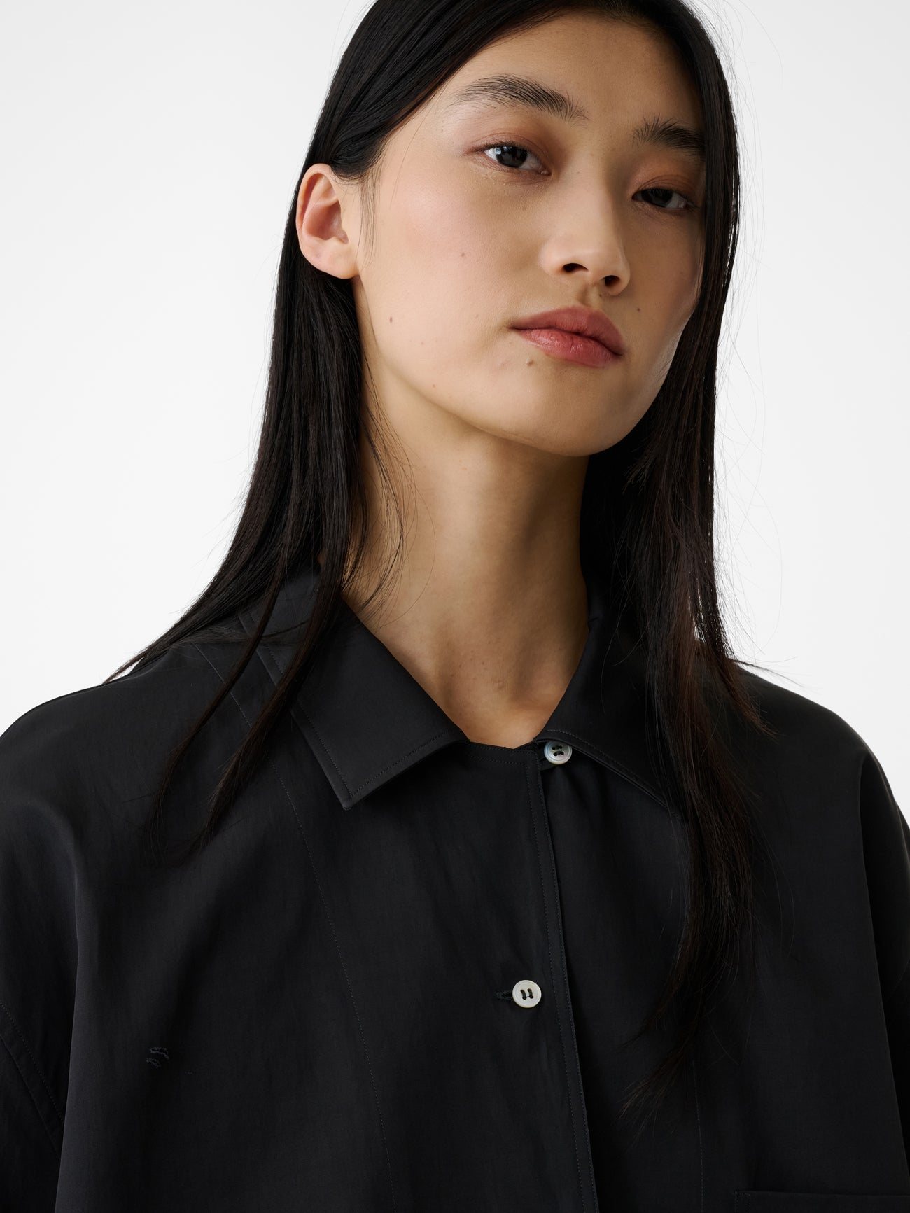 Delos Short Sleeve Viscose Shirt in Coal