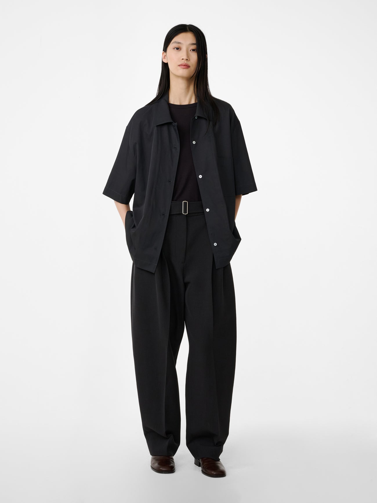 Delos Short Sleeve Viscose Shirt in Coal