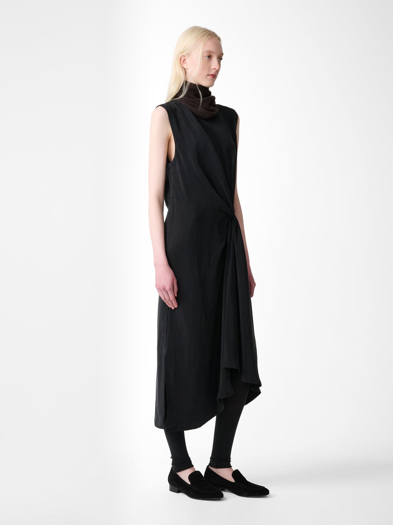 Delph Dress in Black