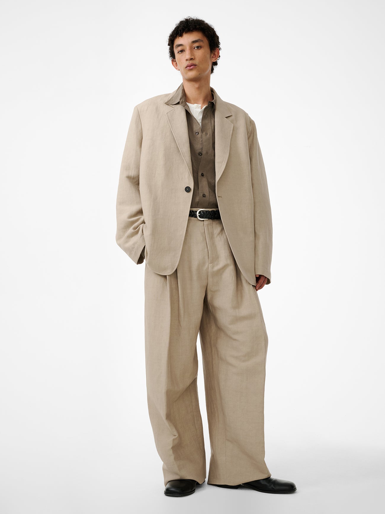 Denison Linen Jacket in Sand
