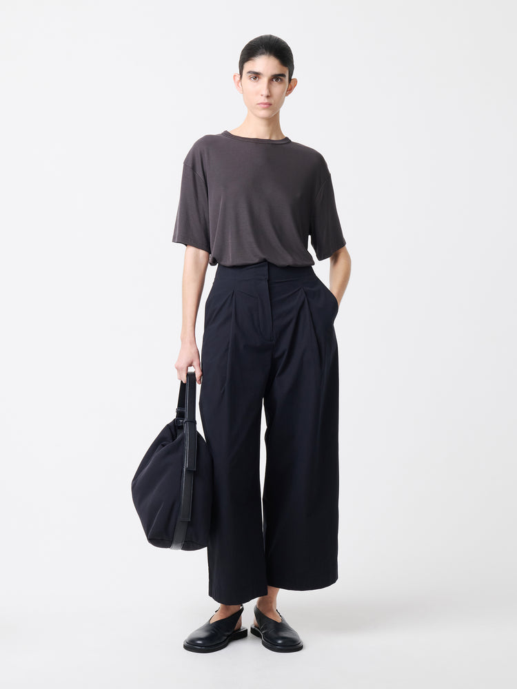 Dordoni Pant in Darkest Navy