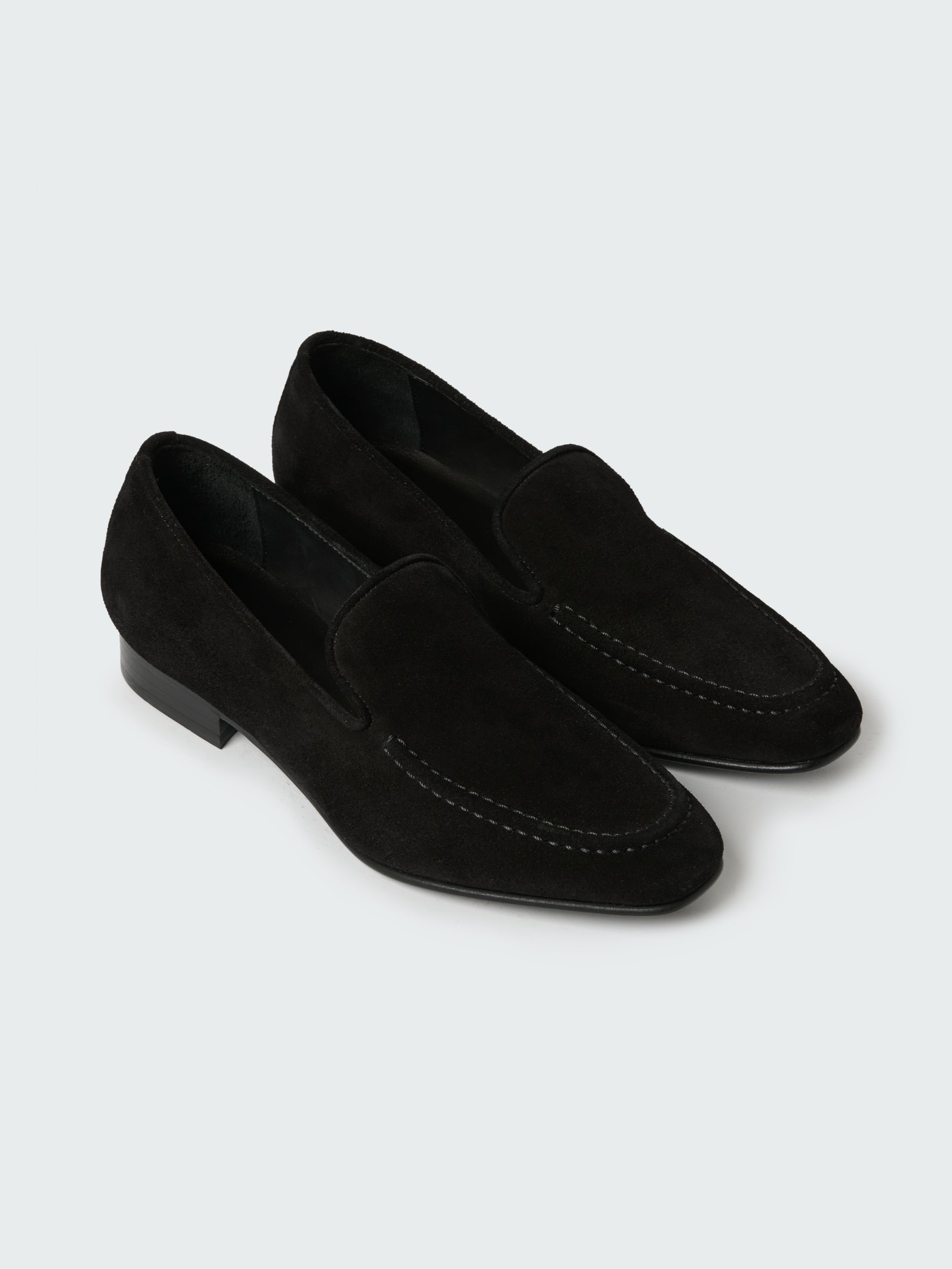 Elkann Suede Loafer in Black