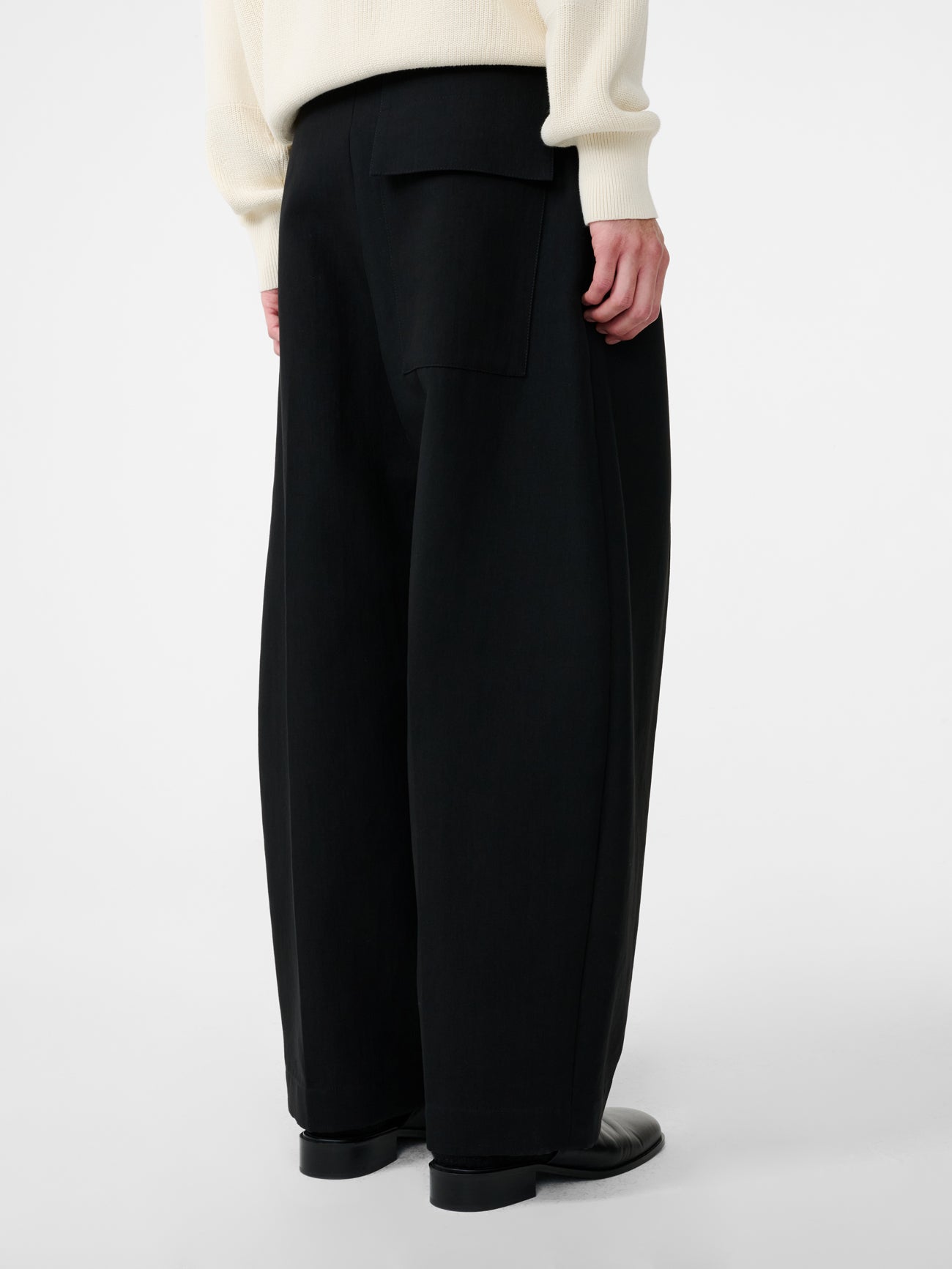 Ellis Pant in Black - Studio Nicholson