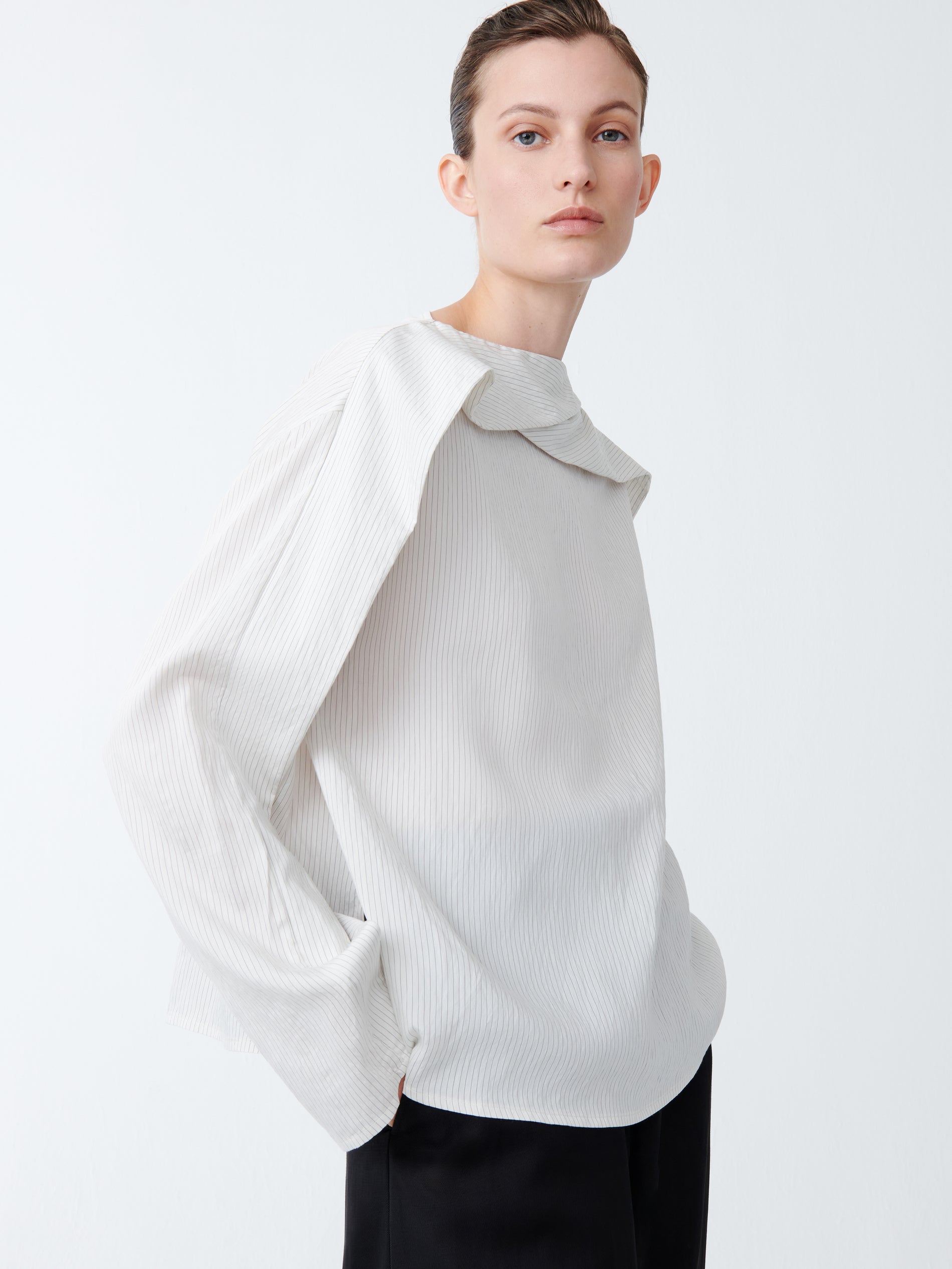 Emmet Top in Black / White Stripe - Studio Nicholson