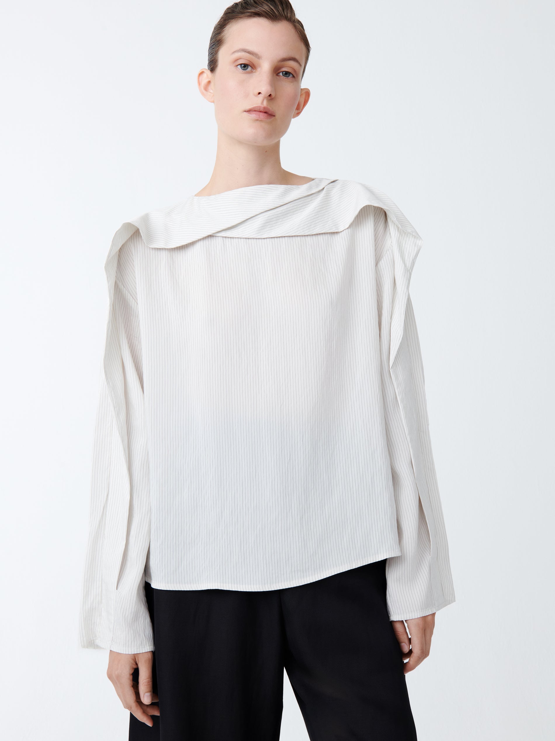 Emmet Top in Black / White Stripe - Studio Nicholson