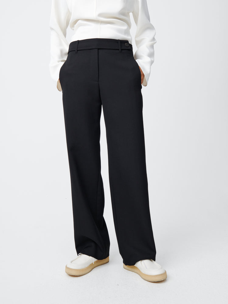 Eyasi Pant in Black