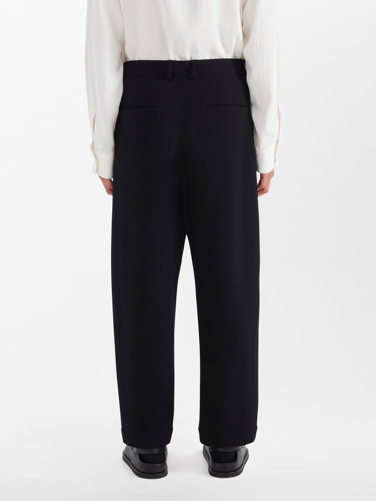 Ezra Crepe Pant in Darkest Navy