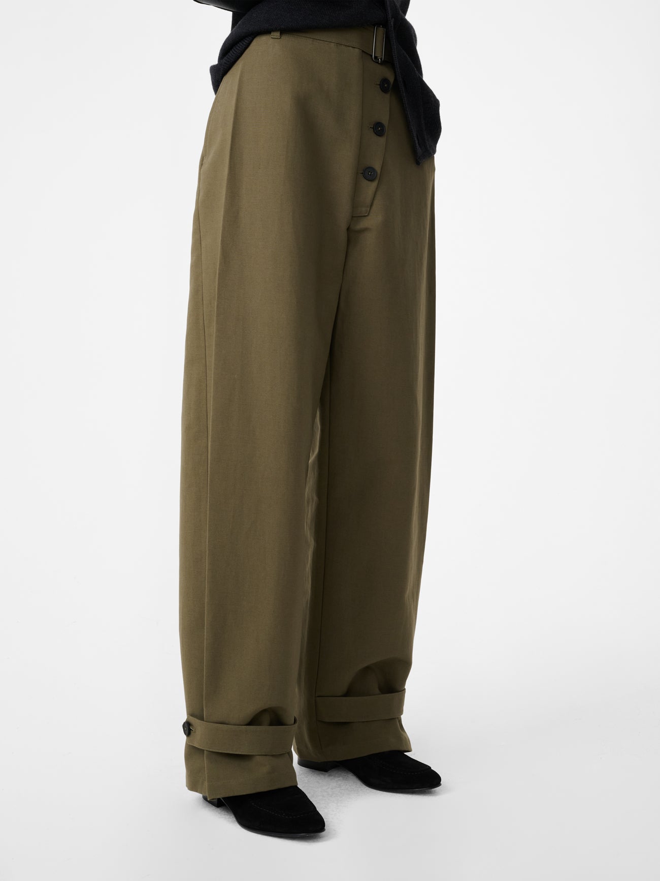 Faron Belted Pant in Utility Green