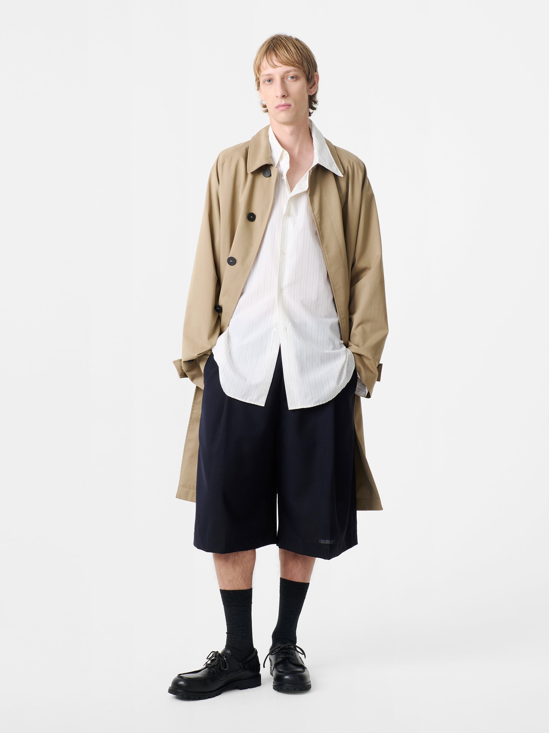 Fowld Short in Darkest Navy - Studio Nicholson