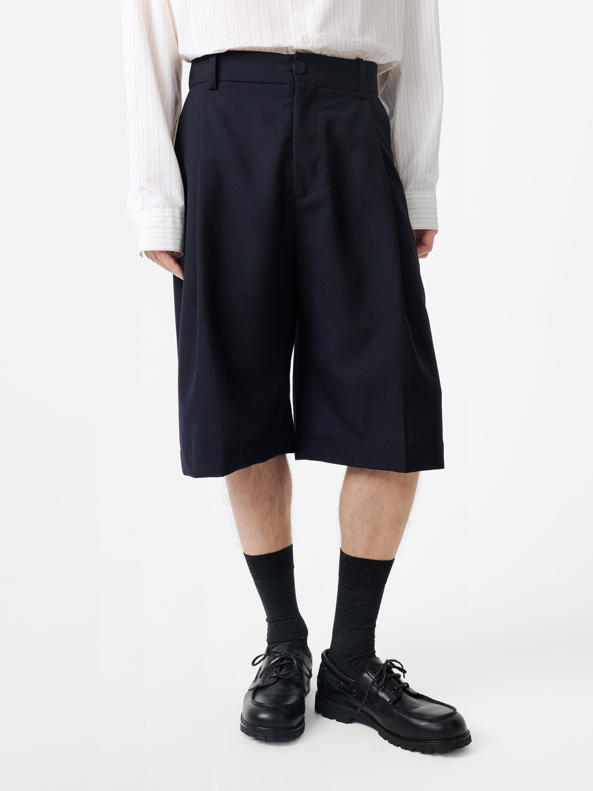 Fowld Short in Darkest Navy - Studio Nicholson