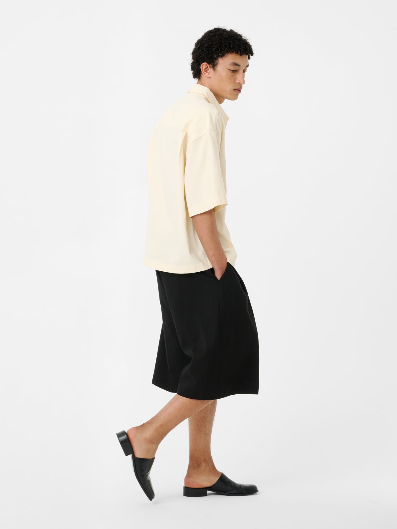 Fowld Short in Black - Studio Nicholson