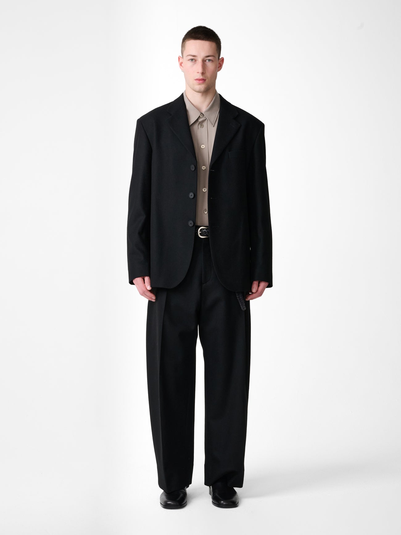 Fume Tailored Pant in Black
